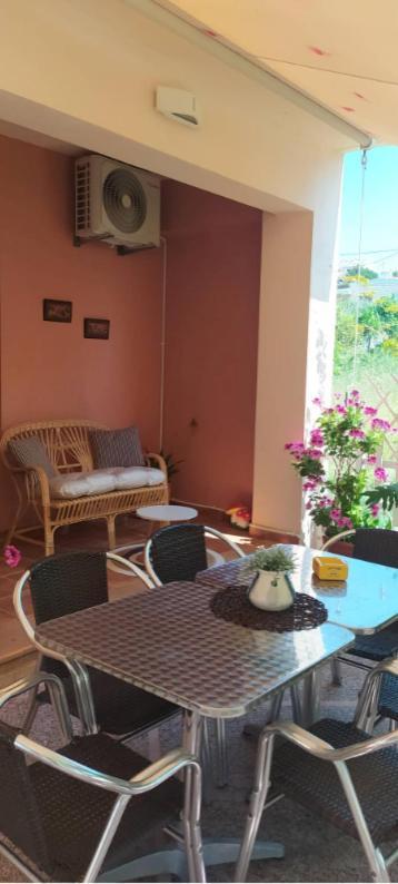 Luxury Apartments In Front Of The Sea Kanali  Exterior foto